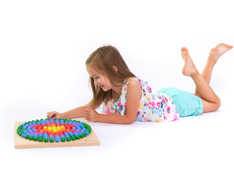 Spelbord met ballen