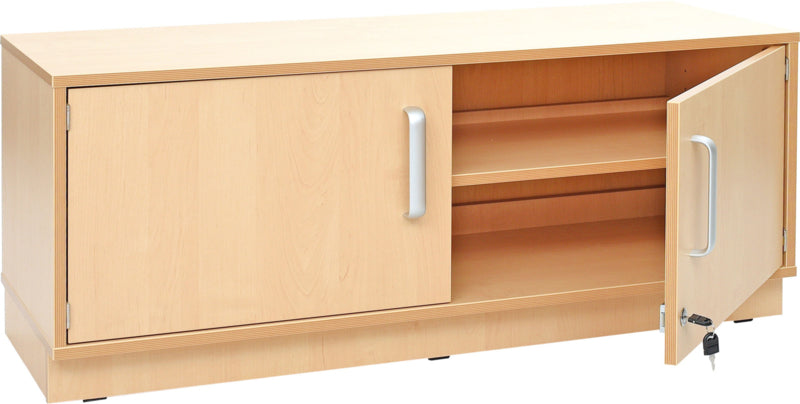 Flexi-kasten S met legbord, breed - met plint, berken deuren met slot