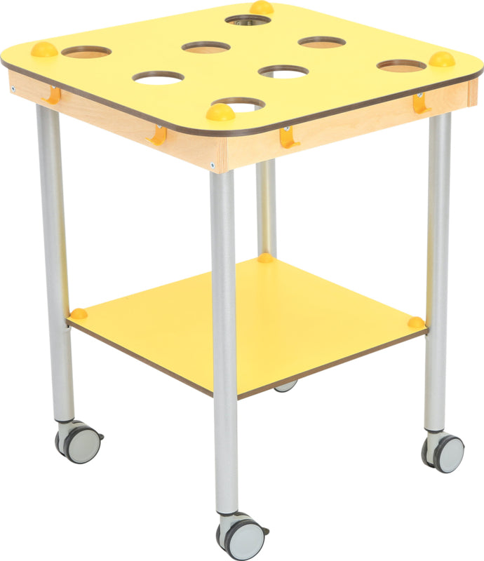 Tafel voor 8 bekers