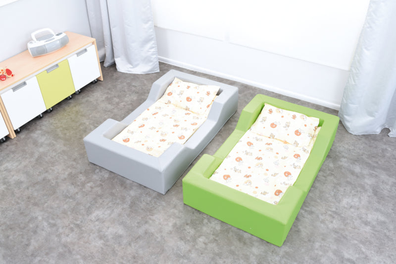 Foam bed met uitsparingen 128x75x25cm - Grijs