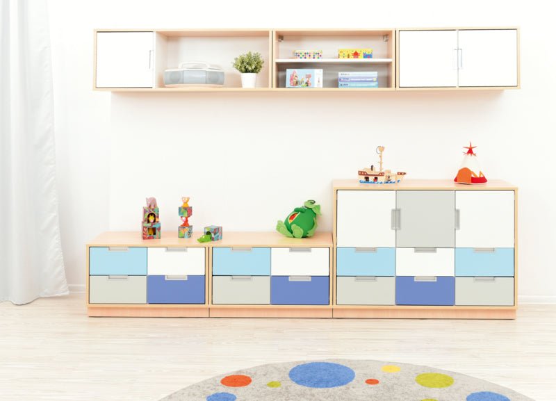 Quadro - smalle hangkast met plank