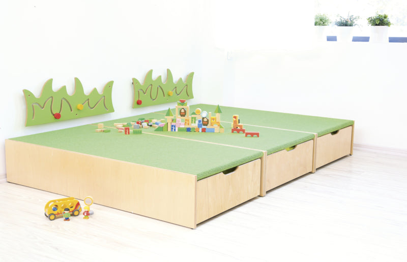 Platform met uitschuifbaar bed