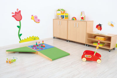 Vierkant platform, hoogte 10 cm, lichtgroen