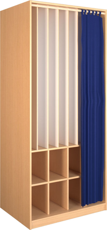 Kast voor beddengoed en 8 matrassen - met gordijn