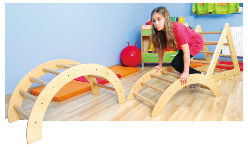Kleine halfronde gym ladder