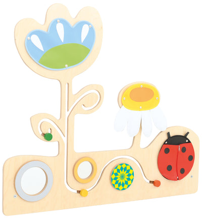 Activiteiten wand - weide met lieveheersbeestje