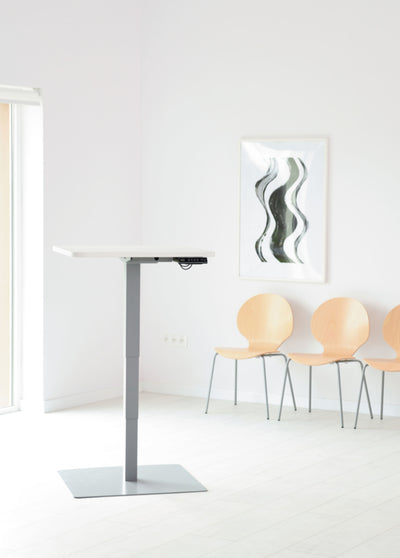 Vierkante tafels 70 x 70 cm met hoogteverstelling wit