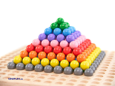 Spelbord met ballen
