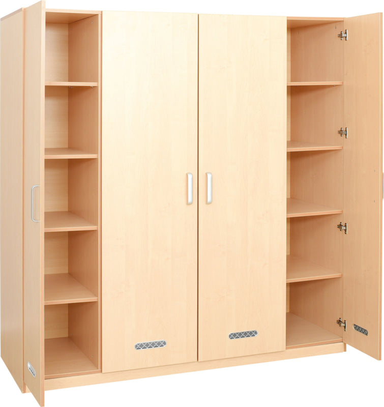 Brede kast voor matrassen en beddengoed